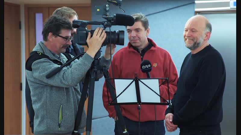 Юри и михаил за информацию