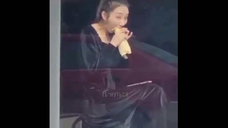 Ебать у неё пачка 🤣