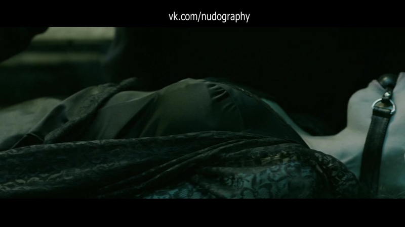 Эстелла уоррен (estella warren) в фильме "незнакомец внутри" (the stranger within, 2013, адам нёцски вульфф)