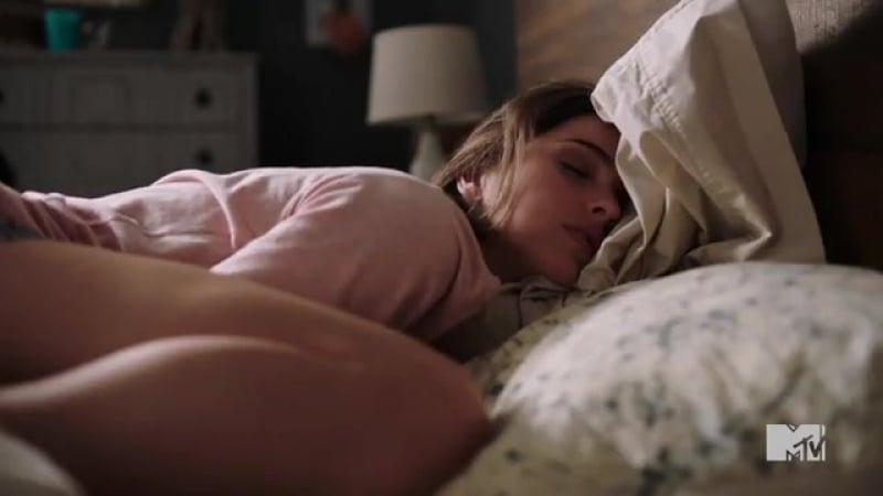 Shelley hennig for «clean&amp;clear»