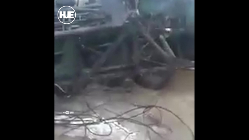 Под усинском «хоронят» спецтехнику