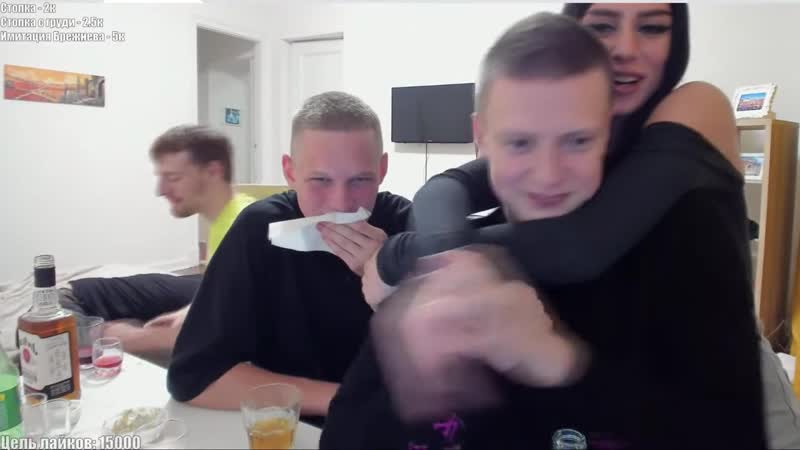 [кукузник] мелстрой в москве | выкинул телефон в окно | яна выпила мокроту линка | яна плачет из за инстаграма