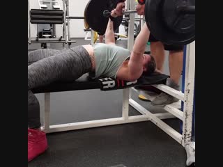 Maria wattel 120kg bench press