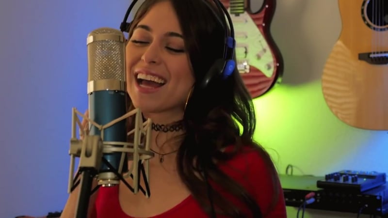 Riley reid зачитала рэп