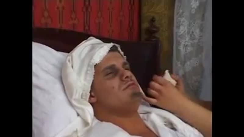 Porno nabirasi buvisini ziyorat qilish uchun keldi