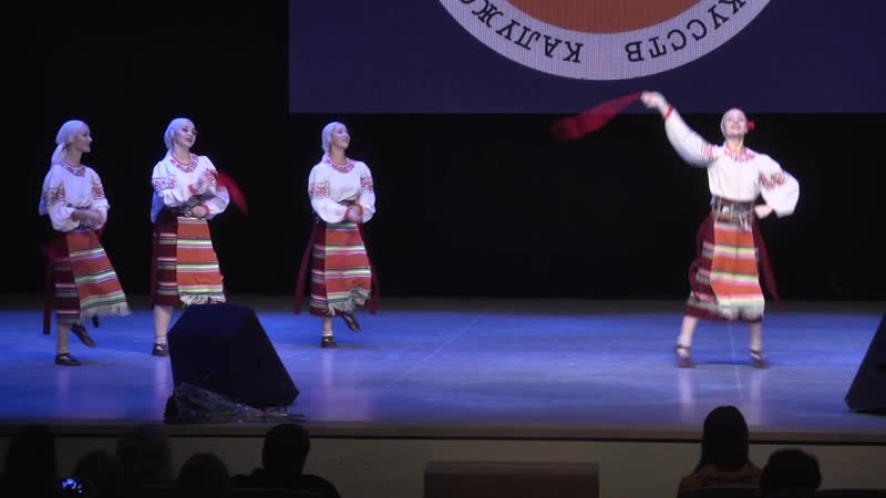 Ансамбль "ровесник" калугуряска