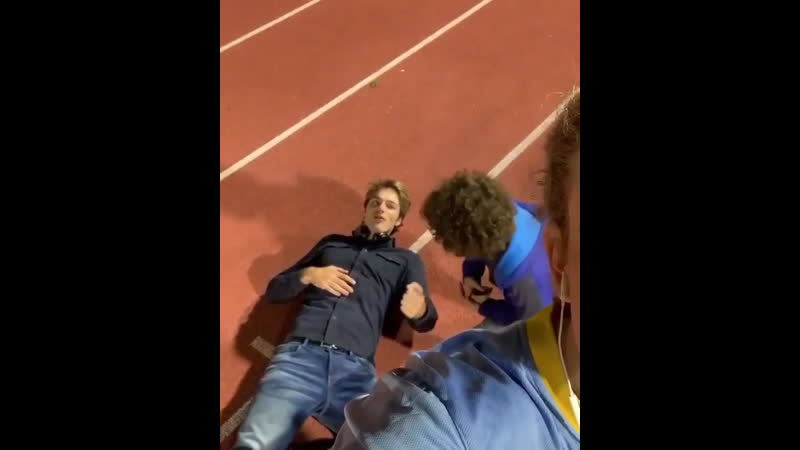 За кадром «будки поцелуев 2»