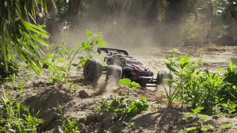 Traxxas e revo brushless