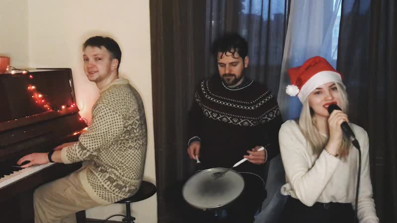 Happy three friends kindly wish you merry x mas