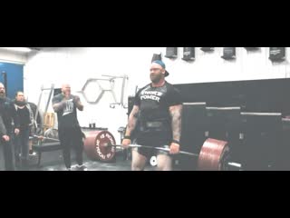 Hafthor julius bjornsson “the mountain“ deadlifts 425kg two reps full workout in thors power gym