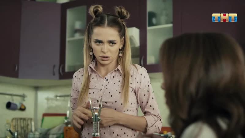 «универ» с понедельника по четверг в 1630 на тнт