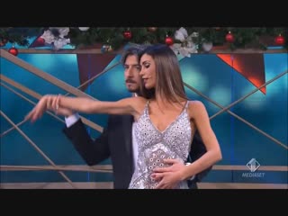 Federica nargi soffre il solletico 2