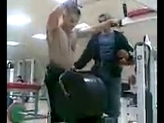 Санёк отжигает))