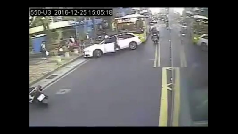 Как производят задержание китайские полицейские