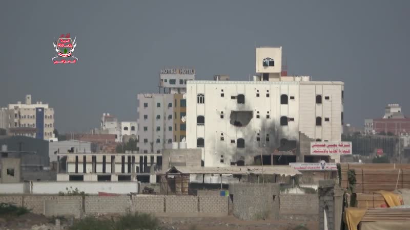 مليشيات الحوثي تترك جثث قتلاها في عدد من الأحياء وألوية العمالقة تتوغل في عمق المدينة