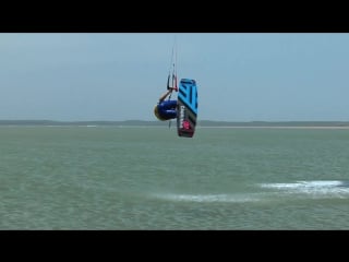 Toeside nose grab front loop transition