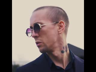 Сучку свою я выгуливаю, понял! 🤔