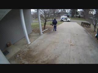 Going to go out on a limb and say my mailman had a bad day!