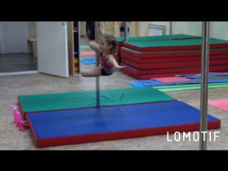 Тренирои в #acrofit43 ☀️