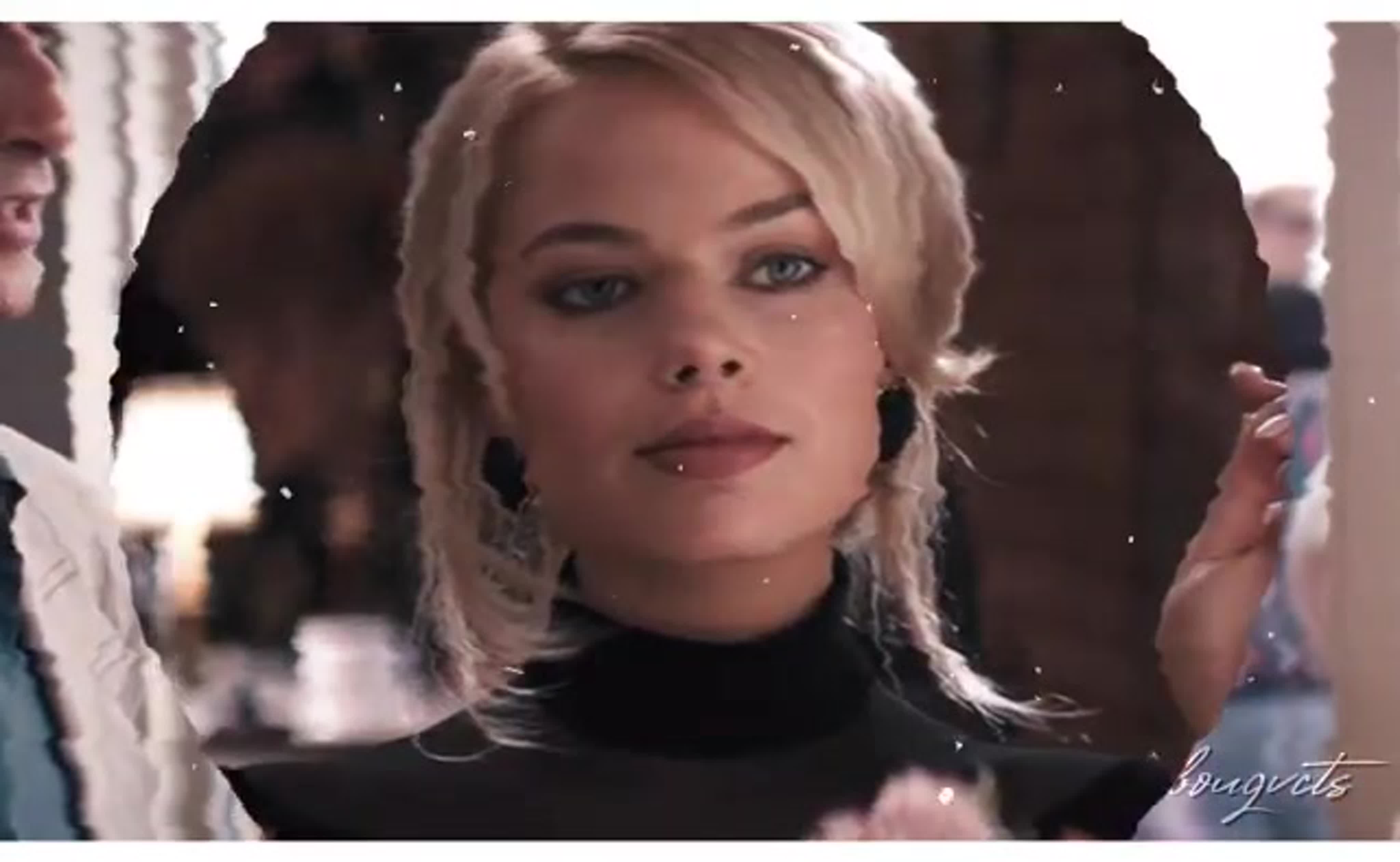 Naomi lapaglia | margot robbie