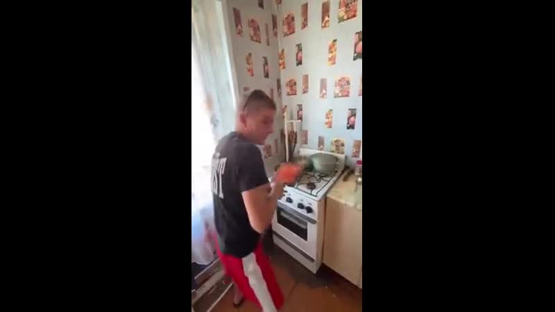 Безумный паша vs иришка чики пики