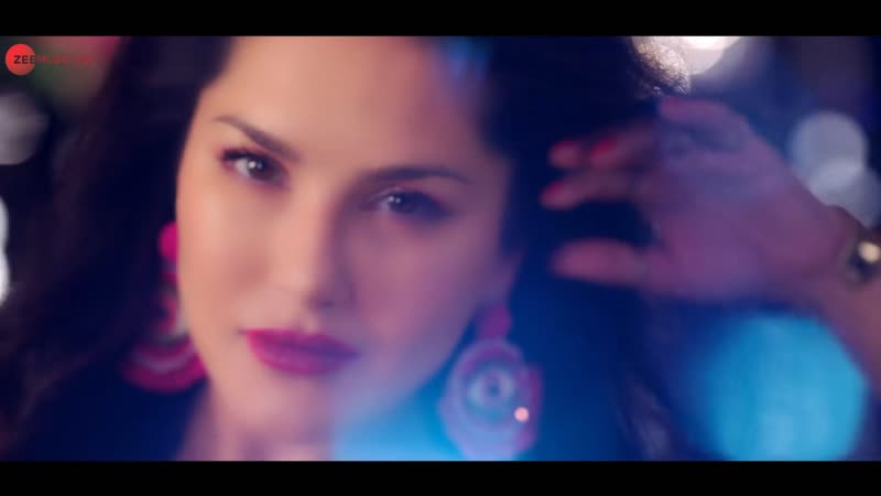 Клип «auntiyaan dance karengi» с участием санни леоне (sunny leone)