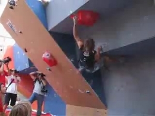 Chris sharma! bouldering barcelona