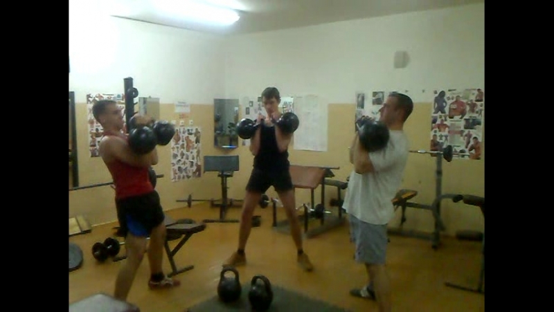 Разминка с гирями (заброс)