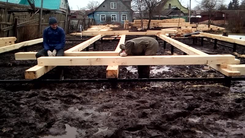 Обвязка брусом винтовых свай апрель 2017