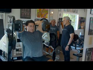 Sadik hadzovic trains upper body with frank zane