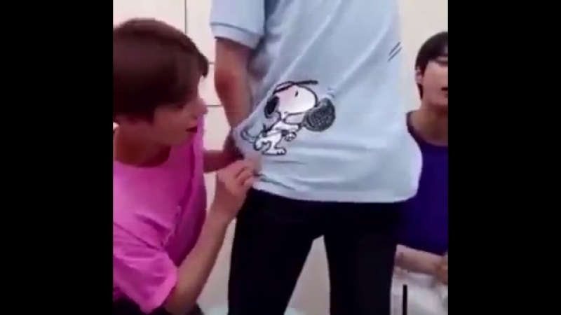 If jungwoo saying “that’s me!” after seeing snoopy on jaehyuns shirt isn’t the cutest shit ever im