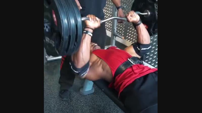 Мощная прокачка трицепса