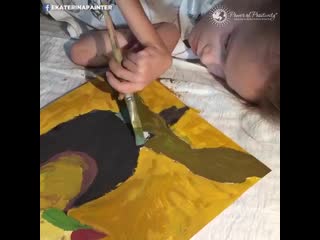 Girl with muscular dystrophy makes amazing paintings