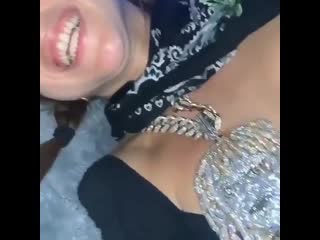 Riley reid с подвеской пампа