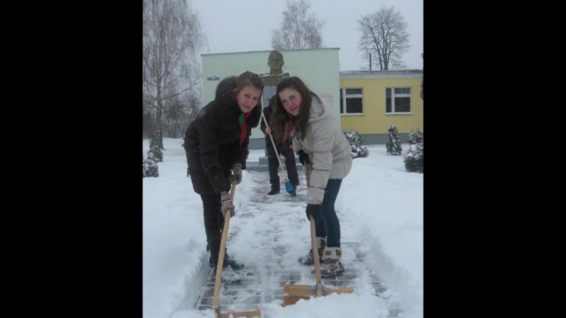 Пионерская дружина имени героя советского союза ивана шеремета мы помним!