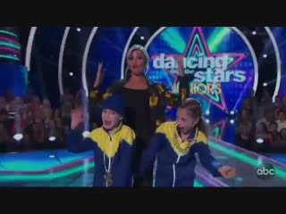 Jason maybaum elliana walmsley dwts juniors episode 5 (dancing with the star