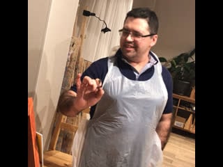 Нарисовали даму в шляпе