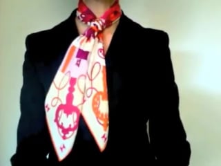 How to wear scarves hermes scarf in a criss cross knot