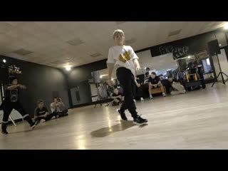 Брейкданс батл ↔ молодые до 2х лет ↔ mad max vs strela ↔ 1'2 ↔ who is win #whoiswin #bmvideo