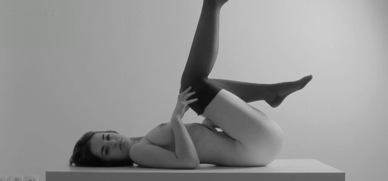 Bir shisha bilan anal fisting porno Katta kokrakli ayollar bilan porno