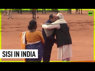 India greets egyptian president with ceremonial welcome