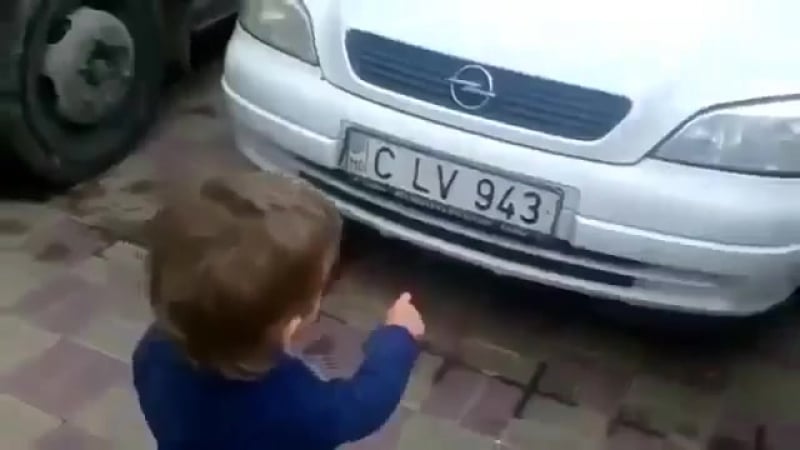 Юный автолюбитель ему всего 18 года