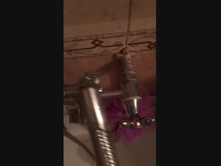 Девушка видимо забыла, что она голая видео прикол