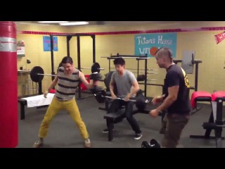 Darren criss, harry shum jr & mark salling work out