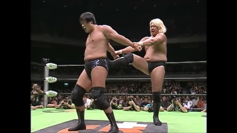 Kenta kobashi (c) vs yoshihiro takayama (noah encountering navigation 2004 day 14)