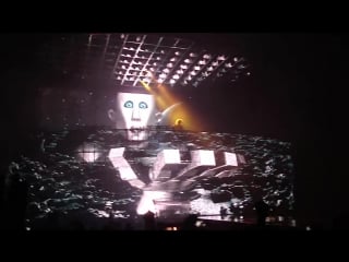 Queen+ adam lambert brian may solo gila river arena, phoenix