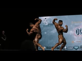 Chris bumstead @ mr olympia 2022