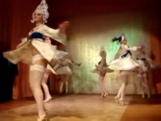 Rus folk dance upskirt 1