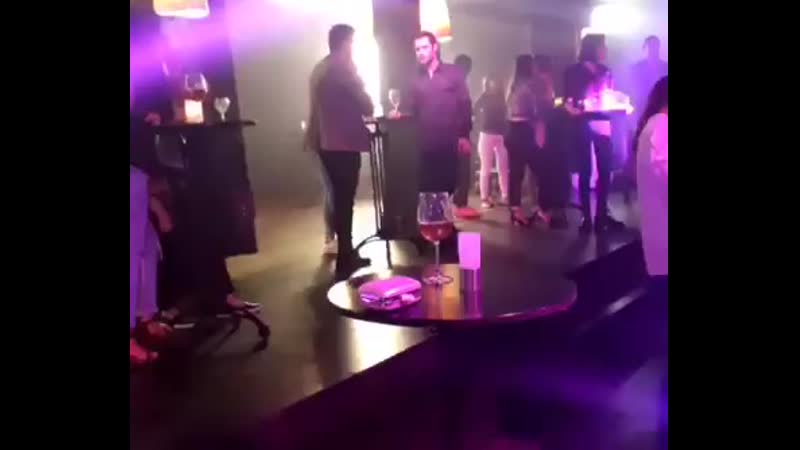 Озан за кадром