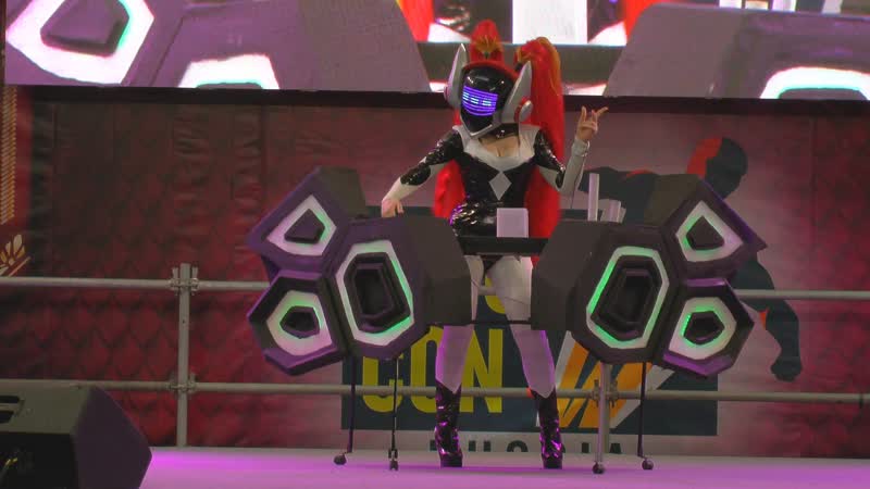 Cosplay dj sona league of legends (хатико) /epic con 2021/